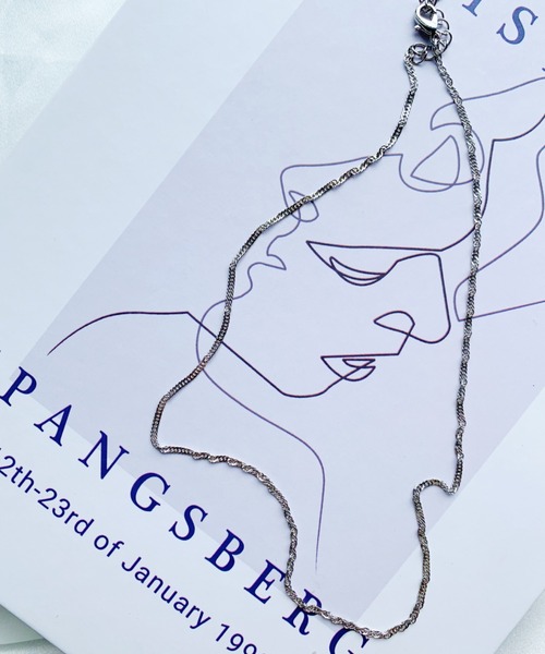 iso(イソ)の「ランダムチェーンネックレス(ネックレス・レディース・シルバー/ゴールド・FREE)」の4枚目の写真