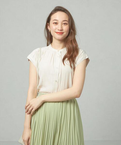 closet story（クローゼットストーリー）の「＜closet story＞◎Pサテン ギャザー フレンチスリーブ ブラウス（シャツ/ブラウス・レディース・ホワイト/シャーベット/ライム/ライトブルー・FREE）」の2枚目の写真