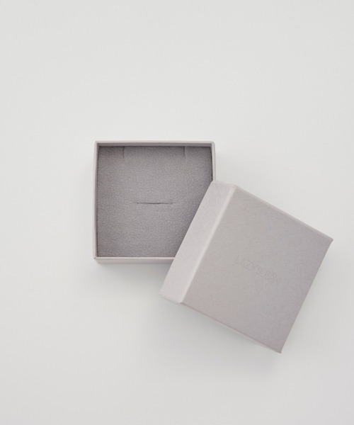 LAZY SUSAN(レイジースーザン)の「リング グログラン/ホワイトゴールド(リング・レディース・ホワイトゴールド・11号/9号)」の3枚目の写真