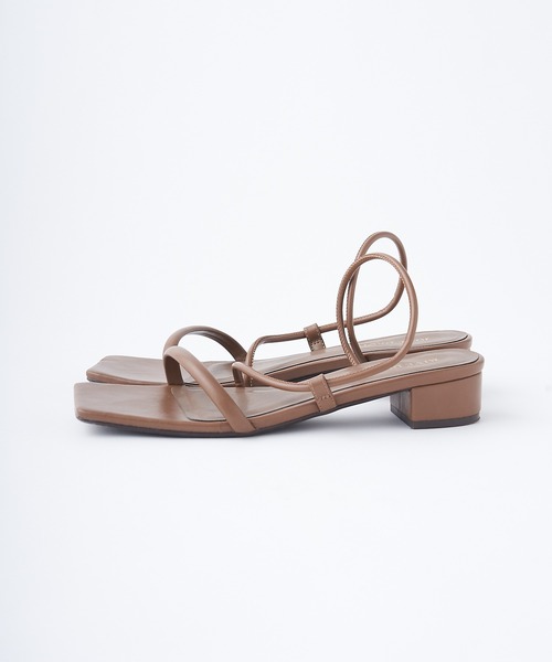 RIVE DROITE（リヴドロワ）の「デイリー使いにおすすめ　スクエアチューブサンダル（サンダル・レディース・ブラック/ベージュ/ブラウン・S/M/L）」の5枚目の写真