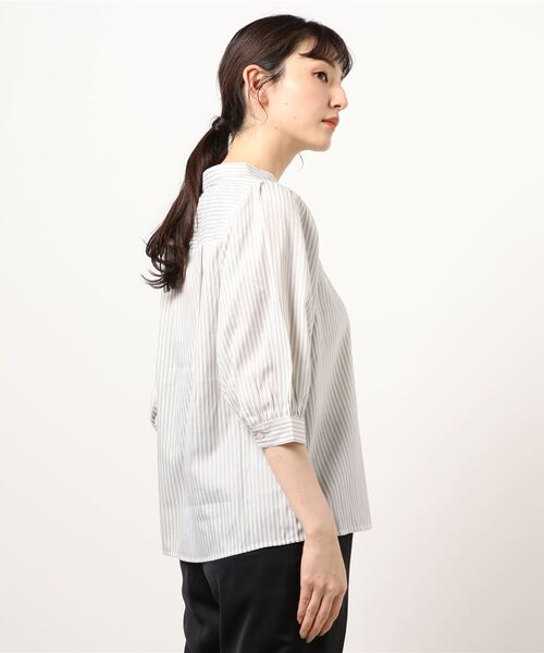 rps（アールピーエス）の「スタンドカラー刺繍７分袖ブラウス（シャツ/ブラウス・レディース・ミント/ネイビー/ブラック/ラベンダー・M）」の5枚目の写真