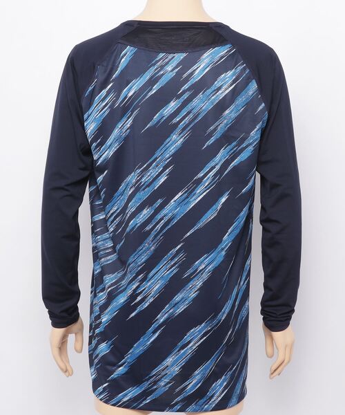 UNDER ARMOUR(アンダーアーマー)の「UAフィット コンフォート ノベルティ アンダー シャツ ロングスリーブ(ベースボール/MEN)(Tシャツ/カットソー・メンズ・ブラック/ダークネイビー・LG/3XL/XL/XXL/MD/SM)」の4枚目の写真