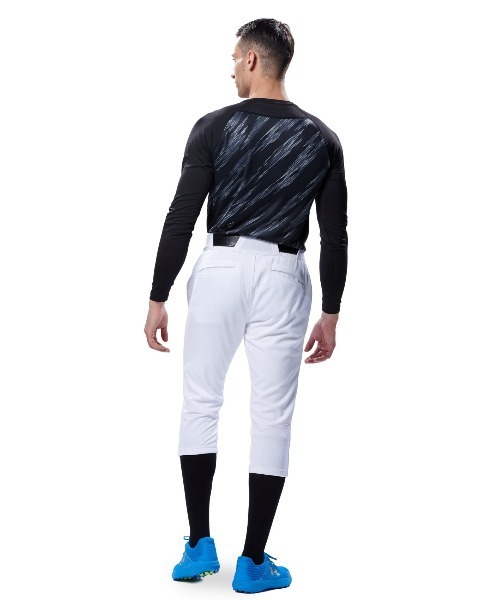 UNDER ARMOUR(アンダーアーマー)の「UAフィット コンフォート ノベルティ アンダー シャツ ロングスリーブ(ベースボール/MEN)(Tシャツ/カットソー・メンズ・ブラック/ダークネイビー・LG/3XL/XL/XXL/MD/SM)」の9枚目の写真
