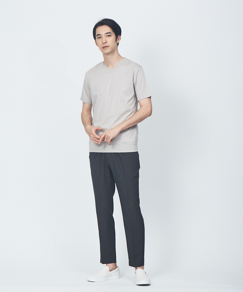 ABAHOUSE GRAY（アバハウスグレイ）の「【展開店舗限定】シルケット天竺 Vネック 半袖Tシャツ（Tシャツ/カットソー・メンズ・ブラック/ダークグリーン/ネイビー/ブラウン/ブルー/グレイッシュベージュ/ホワイト・46/48/50）」の8枚目の写真