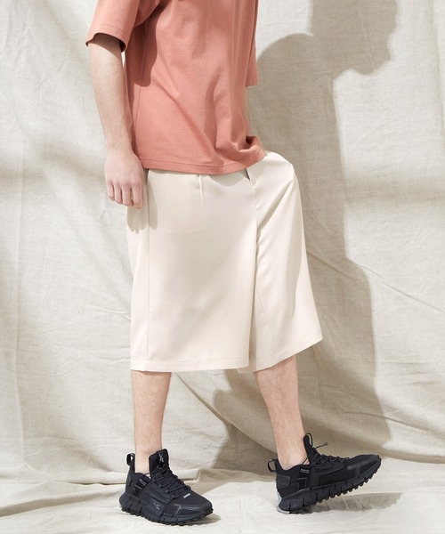 EMMA CLOTHES(エマクローズ)の「ブライトポプリン リラックス 2タックワイドショーツ EMMA CLOTHES(その他パンツ・メンズ・ブラウン/ベージュ/ブラック/ライラック/グレイッシュベージュ/グレイッシュブルー/キナリ/ベージュ系その他・M/L)」の15枚目の写真