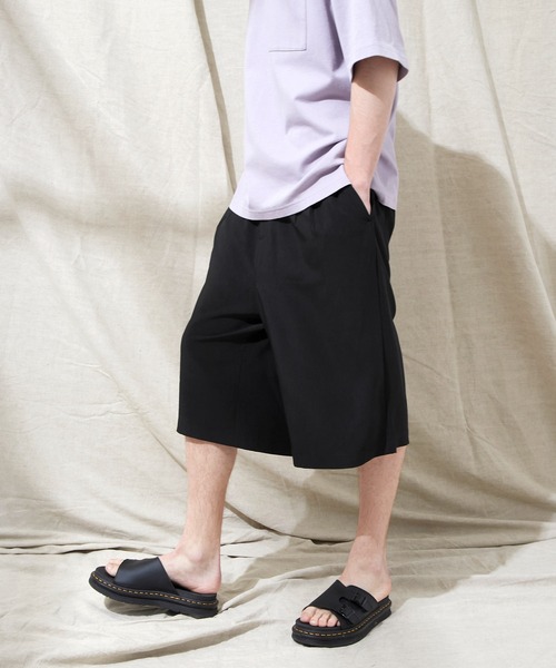 EMMA CLOTHES(エマクローズ)の「ブライトポプリン リラックス 2タックワイドショーツ EMMA CLOTHES(その他パンツ・メンズ・ブラウン/ベージュ/ブラック/ライラック/グレイッシュベージュ/グレイッシュブルー/キナリ/ベージュ系その他・M/L)」の12枚目の写真