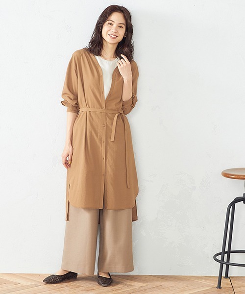 COMME CA ISM(コムサイズム)の「ベルト付き ロングシャツ(シャツ/ブラウス・レディース・ブラウン/ベージュ・LARGE/MEDIUM)」の3枚目の写真