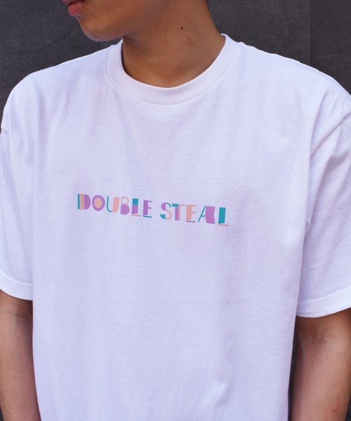 DOUBLE STEAL(ダブルスティール)の「COLORFUL LOGO 半袖Tシャツ(Tシャツ/カットソー・メンズ・ホワイト/ブラック・MEDIUM/LARGE/X-LARGE/XX-LARGE)」の5枚目の写真