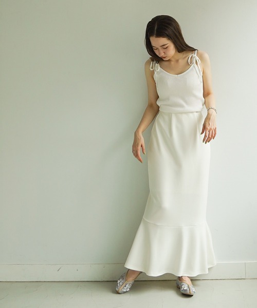 TINA：JOJUN（ティーナジョジュン）の「ロングスカート ポンチ裾ペプラム TINA：JOJUN（スカート・レディース・モカ/オフホワイト/ブラック/ブラウン/ダークグリーン・M/S）」の2枚目の写真