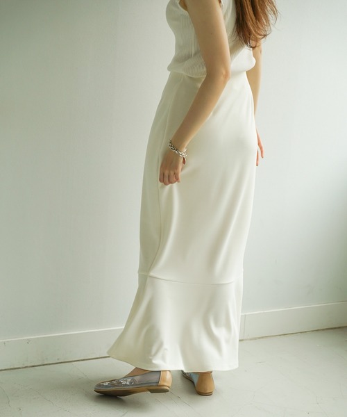 TINA：JOJUN（ティーナジョジュン）の「ロングスカート ポンチ裾ペプラム TINA：JOJUN（スカート・レディース・モカ/オフホワイト/ブラック/ブラウン/ダークグリーン・M/S）」の18枚目の写真