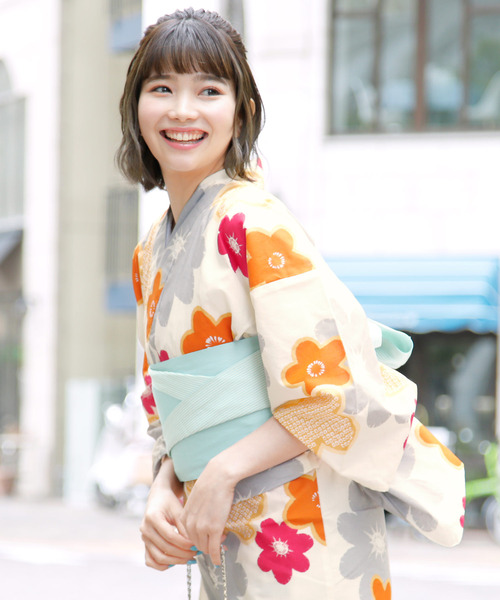 セール】浴衣 レディース レトロ モダン 浴衣セット(浴衣+帯+下駄 セール】浴衣 レディース レトロ モダン 浴衣セット(浴衣+帯+下駄