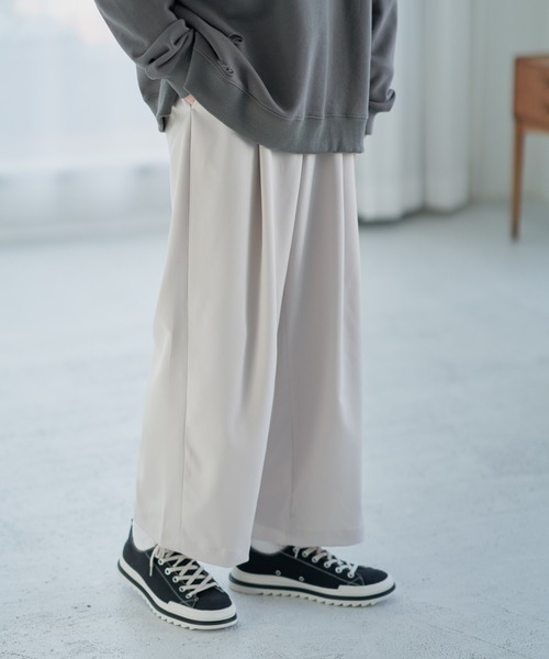 ADAMASTE（アダマスト）の「ワンタックベーシックワイドパンツ（その他パンツ・メンズ・ホワイト/ブラック・SMALL/MEDIUM/LARGE）」の3枚目の写真