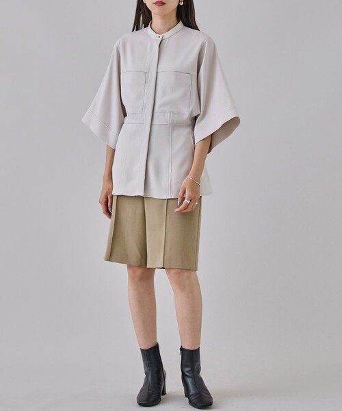 city（シティ）の「【CITY】サテンジョーゼットぺプラムシャツ（シャツ/ブラウス・レディース・ライトグレー/ブラック・FREE）」の3枚目の写真