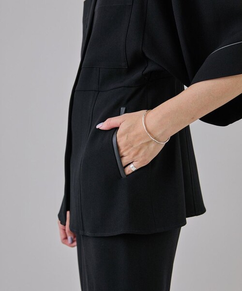 city（シティ）の「【CITY】サテンジョーゼットぺプラムシャツ（シャツ/ブラウス・レディース・ライトグレー/ブラック・FREE）」の8枚目の写真