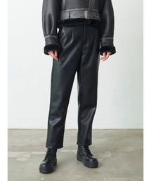 フェイクレザーテーパードPT