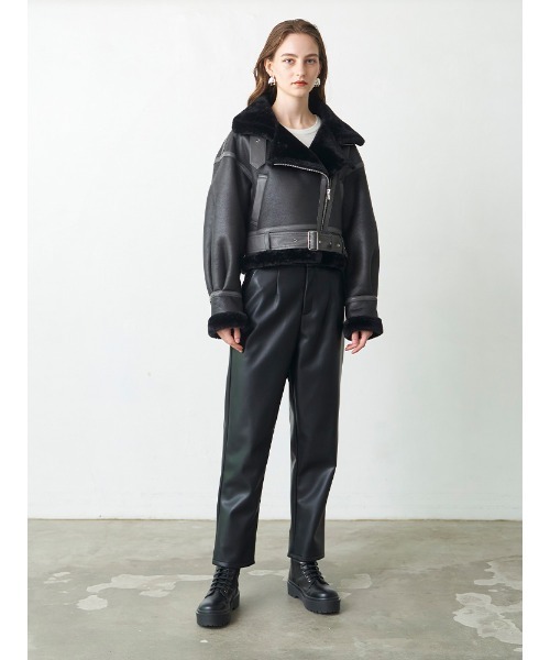 ENVYM（アンビー）の「フェイクレザーテーパードＰＴ（その他パンツ・レディース・ブラック・FREE）」の8枚目の写真