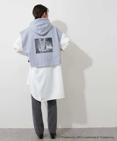 VOTE MAKE NEW CLOTHES(ボートメイクニュークローズ)の「【OT】トリプルネームスウェットトレーナーフーディー(スウェット・レディース・グレー/ネイビー・FREE)」の4枚目の写真