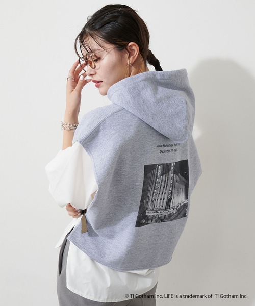 VOTE MAKE NEW CLOTHES(ボートメイクニュークローズ)の「【OT】トリプルネームスウェットトレーナーフーディー(スウェット・レディース・グレー/ネイビー・FREE)」の11枚目の写真