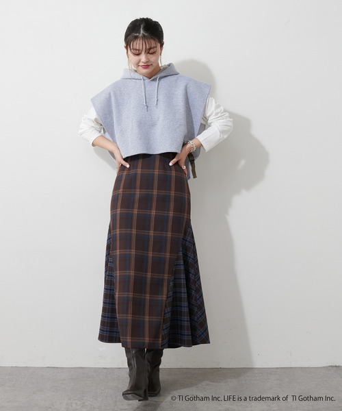 VOTE MAKE NEW CLOTHES(ボートメイクニュークローズ)の「【OT】トリプルネームスウェットトレーナーフーディー(スウェット・レディース・グレー/ネイビー・FREE)」の5枚目の写真