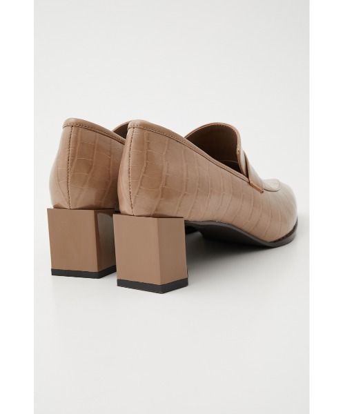 rienda（リエンダ）の「ポインテッドトゥチェーン付きローファー（ローファー・レディース・レッド/ブラック/ベージュ・LARGE/SMALL/MEDIUM）」の19枚目の写真