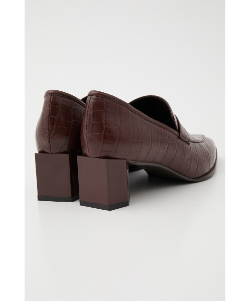 rienda（リエンダ）の「ポインテッドトゥチェーン付きローファー（ローファー・レディース・レッド/ブラック/ベージュ・LARGE/SMALL/MEDIUM）」の17枚目の写真