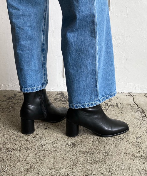 CAPRICIEUX LE'MAGE(カプリシューレマージュ)の「アウトソールアンクルブーツ(ブーツ・レディース・オフホワイト/ブラック/ベージュ・36/37/38)」の16枚目の写真