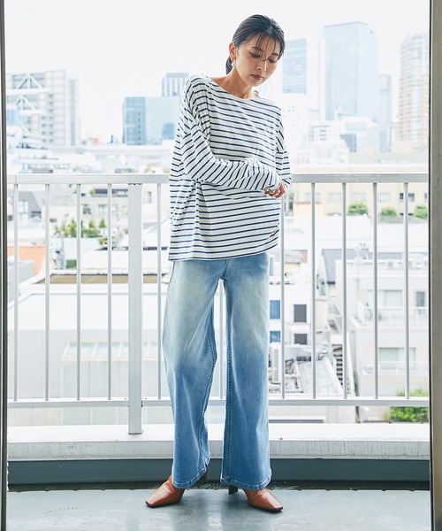 RIVE DROITE（リヴドロワ）の「シンプルなスタイリングの主役に　ボーダーワイドロンTシャツ（Tシャツ/カットソー・レディース・グレー/ブルー・FREE）」の13枚目の写真