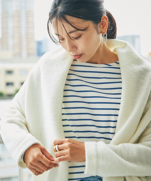 RIVE DROITE（リヴドロワ）の「シンプルなスタイリングの主役に　ボーダーワイドロンTシャツ（Tシャツ/カットソー・レディース・グレー/ブルー・FREE）」の6枚目の写真