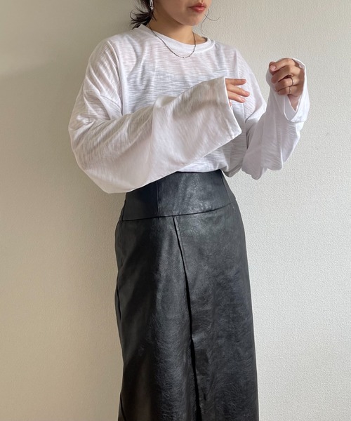 wee9s(ウィークス)の「loose fit slab tee / オーバーサイズルーズフィットスラブティーシャツ(Tシャツ/カットソー・レディース・ホワイト/ブラック/ピンク/オレンジ・FREE)」の9枚目の写真