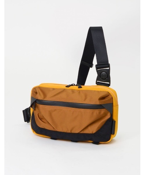 master-piece（マスターピース）の「m-pack（ボディバッグ/ウエストポーチ・メンズ・イエロー/ネイビー/ベージュ/ブラック・FREE）」の4枚目の写真