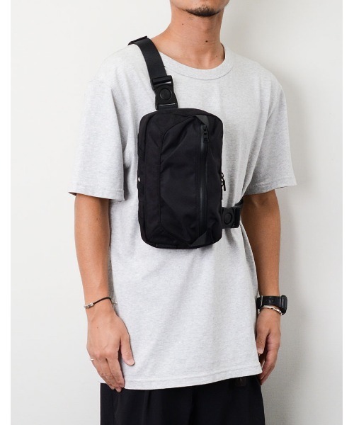 master-piece（マスターピース）の「m-pack（ボディバッグ/ウエストポーチ・メンズ・イエロー/ネイビー/ベージュ/ブラック・FREE）」の22枚目の写真