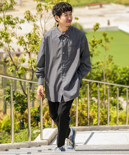 ITEMS URBANRESEARCH（アイテムズ アーバンリサーチ）の「オーバーサイズ ストライプシャツ（シャツ/ブラウス・メンズ・グレー/ネイビー/ブルー・SMALL/MEDIUM/LARGE）」の7枚目の写真