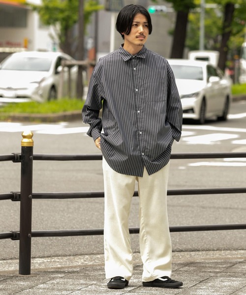 ITEMS URBANRESEARCH（アイテムズ アーバンリサーチ）の「オーバーサイズ ストライプシャツ（シャツ/ブラウス・メンズ・グレー/ネイビー/ブルー・SMALL/MEDIUM/LARGE）」の13枚目の写真