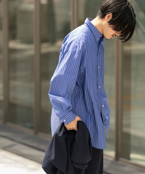 ITEMS URBANRESEARCH（アイテムズ アーバンリサーチ）の「オーバーサイズ ストライプシャツ（シャツ/ブラウス・メンズ・グレー/ネイビー/ブルー・SMALL/MEDIUM/LARGE）」の22枚目の写真
