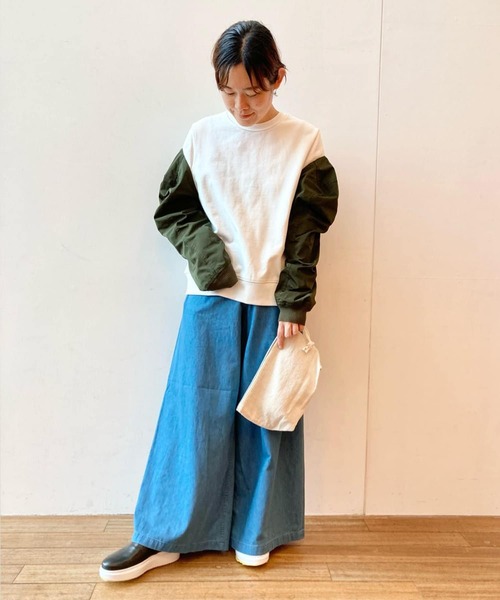 BEARDSLEY（ビアズリー）の「ブルゾンのお袖が切り替えになった《VVTIAN》カットソー（Tシャツ/カットソー・レディース・ホワイト・M）」の2枚目の写真