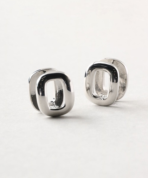 Manon's Selection（マノンズセレクション）の「スクエアキャッチレスピアス（ピアス（両耳用）・レディース・シルバー/ゴールド・ONE SIZE）」の5枚目の写真