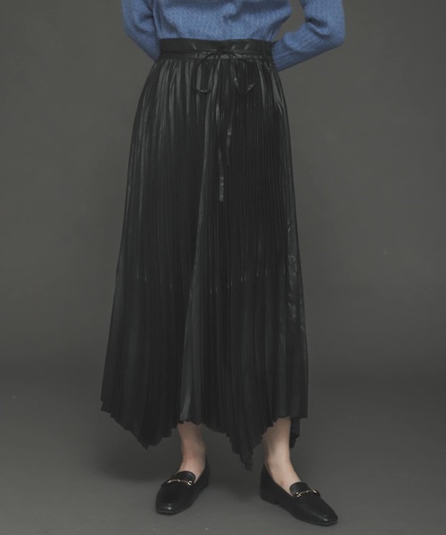 SENSE OF PLACE by URBAN RESEARCH（センスオブプレイスバイアーバンリサーチ）の「レザーライクプリーツスカート（スカート・レディース・ブラック/ライトベージュ・ONE）」の11枚目の写真