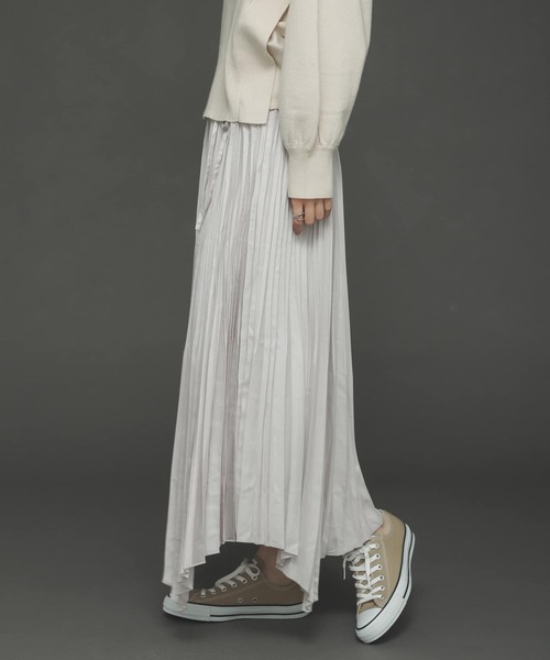 SENSE OF PLACE by URBAN RESEARCH（センスオブプレイスバイアーバンリサーチ）の「レザーライクプリーツスカート（スカート・レディース・ブラック/ライトベージュ・ONE）」の16枚目の写真