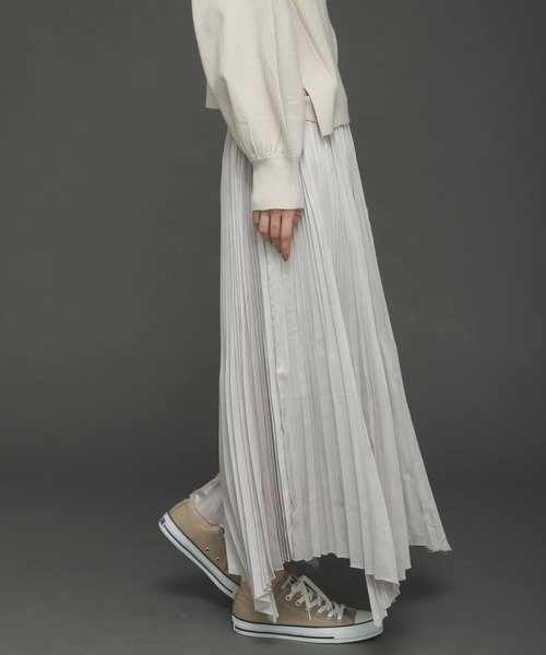SENSE OF PLACE by URBAN RESEARCH（センスオブプレイスバイアーバンリサーチ）の「レザーライクプリーツスカート（スカート・レディース・ブラック/ライトベージュ・ONE）」の13枚目の写真