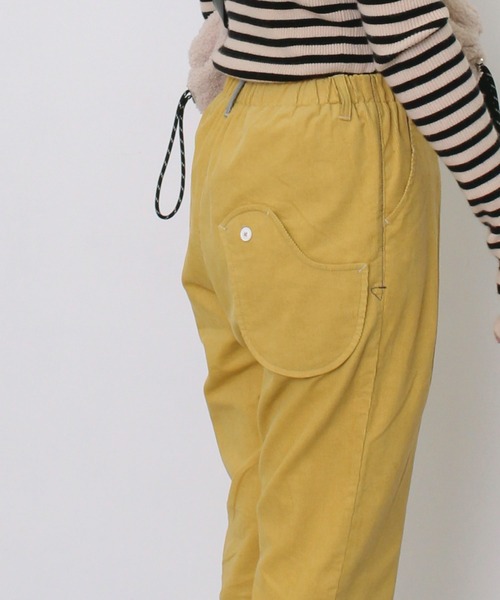 POU DOU DOU（プードゥドゥ）の「normesコーデュロイとりポケットパンツ（その他パンツ・レディース・ライトグレー/ネイビー/イエロー/アイボリー・3）」の8枚目の写真