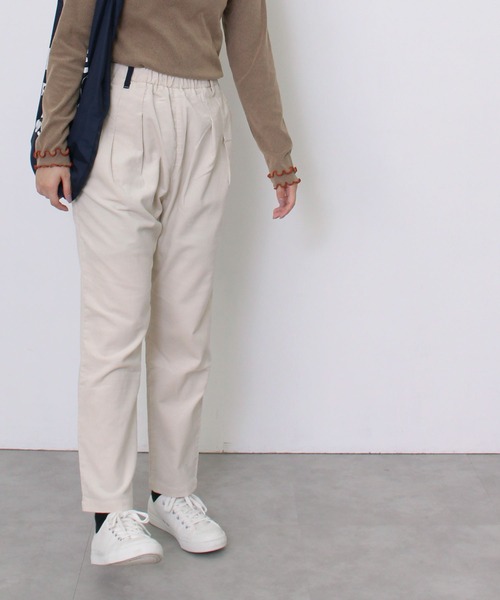 POU DOU DOU（プードゥドゥ）の「normesコーデュロイとりポケットパンツ（その他パンツ・レディース・ライトグレー/ネイビー/イエロー/アイボリー・3）」の19枚目の写真