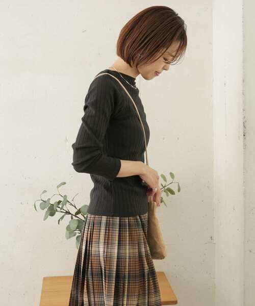 URBAN RESEARCH DOORS（アーバンリサーチドアーズ）の「針抜き長袖カットソー（Tシャツ/カットソー・レディース・ブラック/ライトグレー/オフホワイト/ストライプ・ONE）」の9枚目の写真