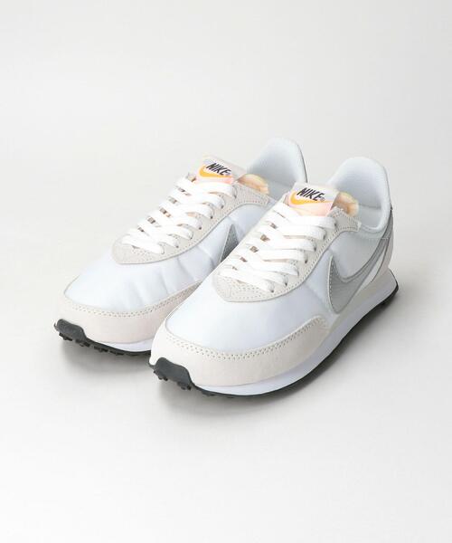 NIKE(ナイキ)の「<NIKE(ナイキ)>WAFFLE TRAINER2/ワッフルトレーナー2/スニーカー(スニーカー・レディース・ブラック/ホワイト・23cm/24cm/23.5cm/24.5cm/25cm)」の7枚目の写真