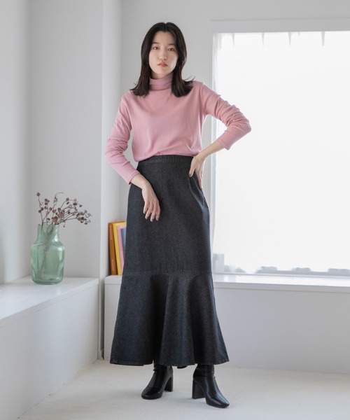 LOWRYS FARM（ローリーズファーム）の「デニムキリカエマーメイドスカート　260739（スカート・レディース・ブラック/ワンウォッシュ/ブルー/アイボリー/チャコールグレー・MEDIUM/LARGE/SMALL）」の11枚目の写真