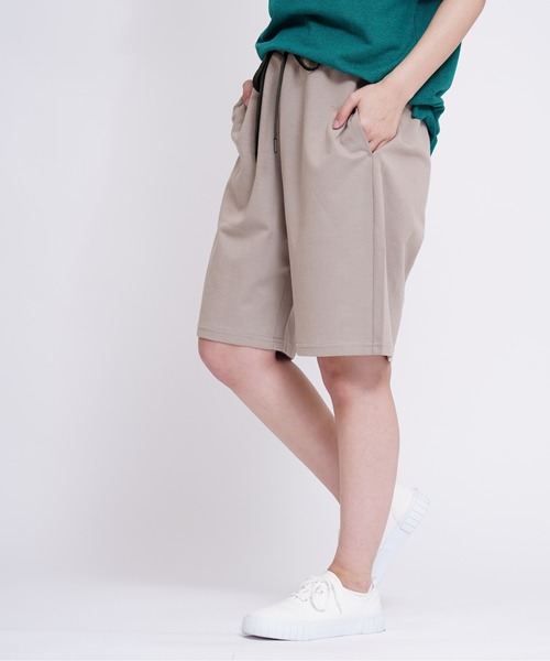 GIORDANO（ジョルダーノ）の「[GIORDANO] ダブルニットショーツ (接触冷感,抗菌加工) ユニセックス（スウェットパンツ・レディース・ブラック/ネイビー/カーキ/グリーン/ブラック系その他/杢グレー/グリーン系その他/ブルー系その他・SMALL/MEDIUM/LARGE/X-LARGE）」の4枚目の写真