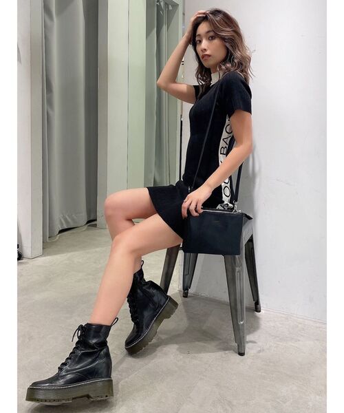 GYDA（ジェイダ）の「NEVERLOOKBACK ニットタイトワンピース（ワンピース・レディース・ブラック/ベージュ/オフホワイト・FREE）」の18枚目の写真