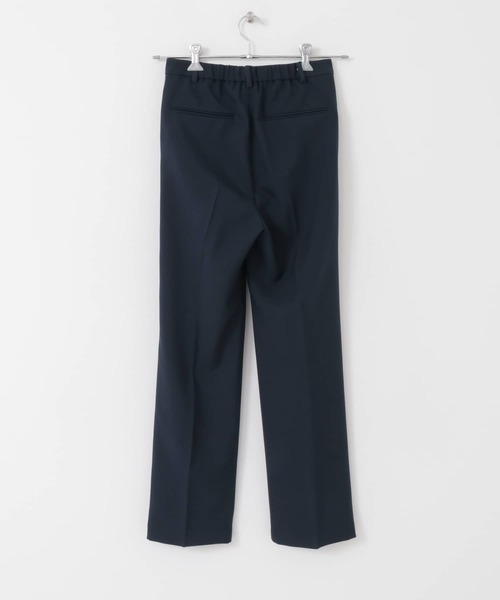 URBAN RESEARCH（アーバンリサーチ）の「タックストレートパンツ（その他パンツ・レディース・ベージュ/ネイビー・38/36）」の15枚目の写真