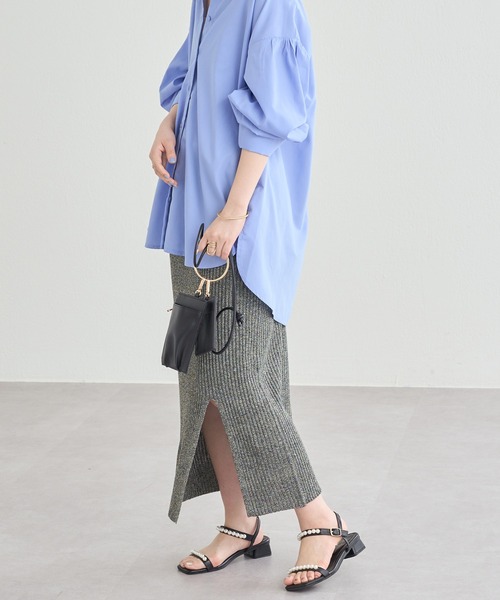 natural couture（ナチュラルクチュール）の「周りと差のつくコーデに仕上がる メランジスリットスカート（スカート・レディース・ブラック/グレー/ブラウン・FREE）」の4枚目の写真