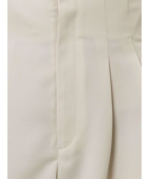 EMODA（エモダ）の「ハイウエストショートパンツ（その他パンツ・レディース・ブラック/アイボリー/イエロー・MEDIUM/SMALL）」の16枚目の写真