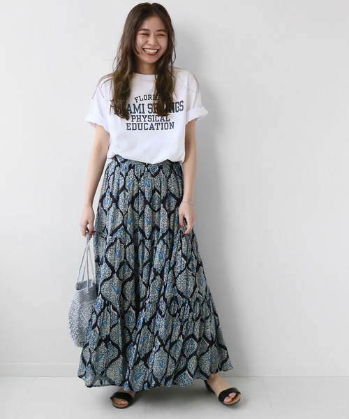Champion(チャンピオン)の「別注【CHAMPION】*RELUME 20s/1 USA Cotton Jersey:ロゴTシャツ(Tシャツ/カットソー・レディース・ネイビー系2/ホワイト/ベージュ/グリーン・LARGE)」の5枚目の写真